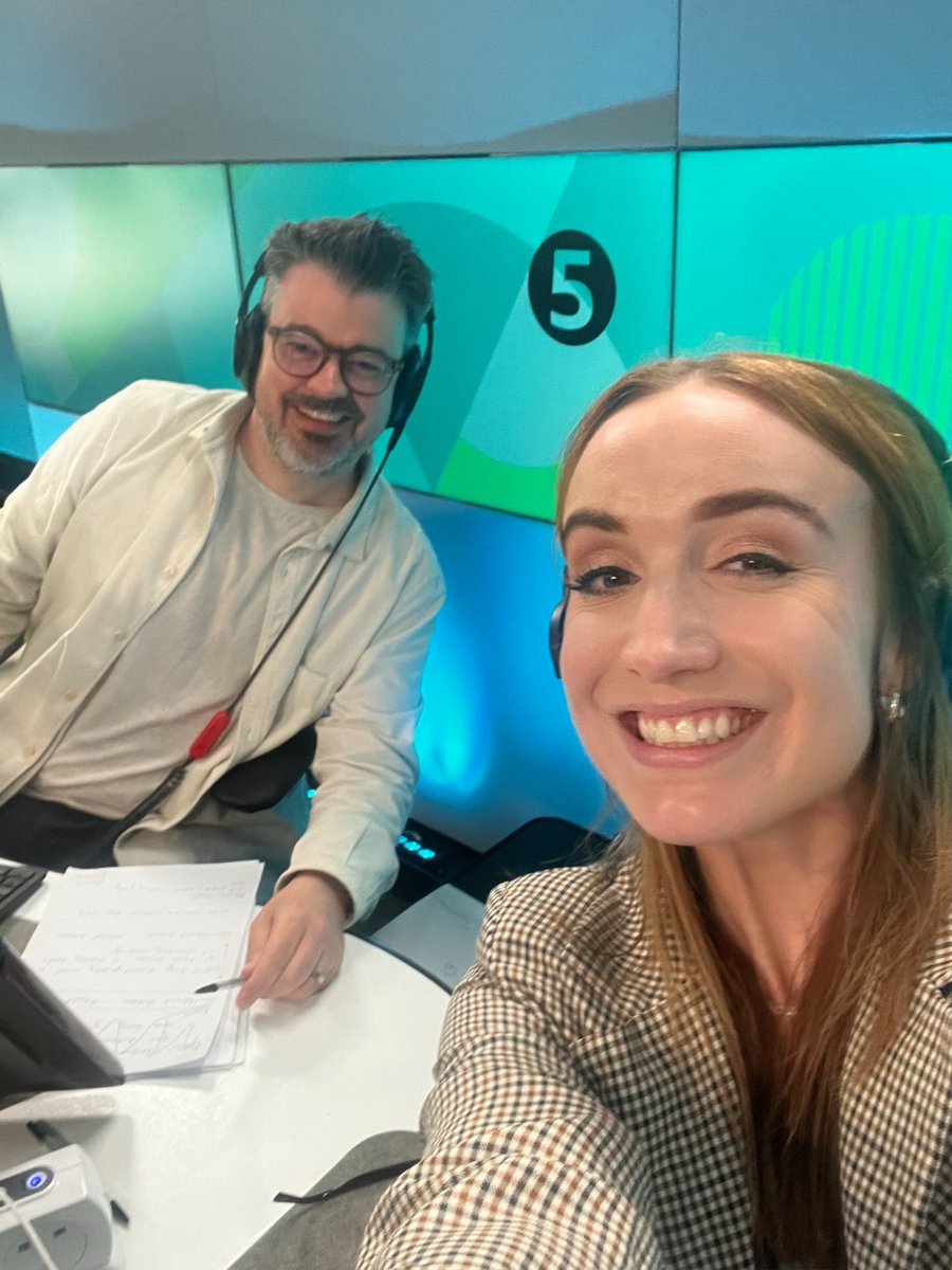 It was great to be on the radio again, presenting with <a href="/chriswarburton_/">Chris Warburton</a> and the amazing team on <a href="/bbc5live/">BBC Radio 5 Live</a> drive 🎉 📻