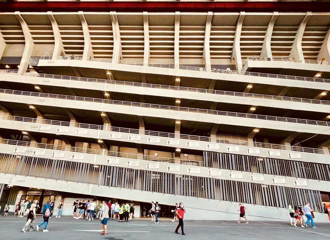 🏟️ Stairway to heaven… #SanSiro