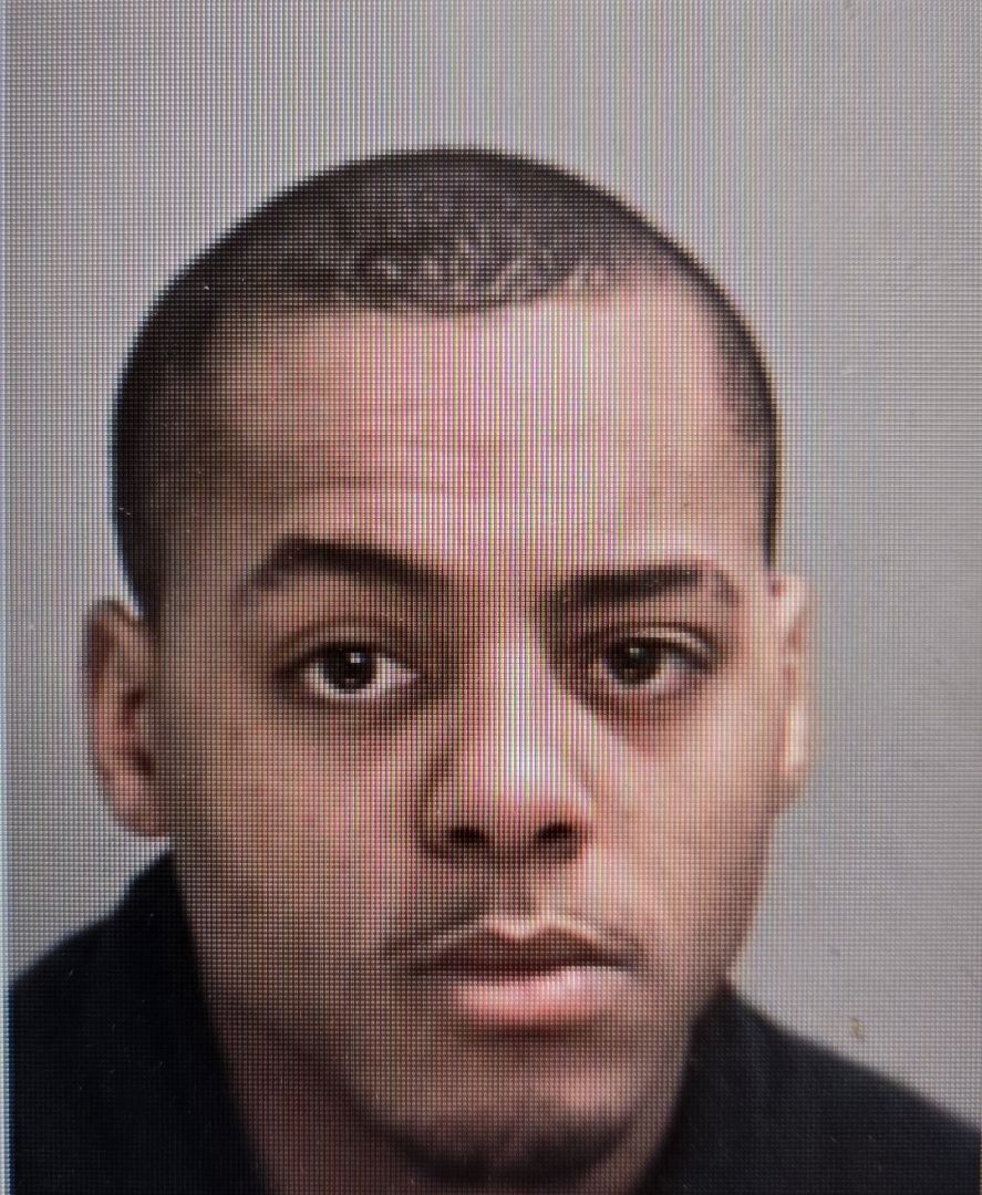 HPS #WantedWednesday suspect - Jesse FRAY, 35, LKAs - Hanover &amp; Toronto. Wanted for Aggravated Assault of a Police Officer, Assault of a Police Officer x 2, Assault with Intent to Resist Arrest x 2 &amp; Escape Lawful Custody. Anyone who knows his whereabouts is asked to contact ...