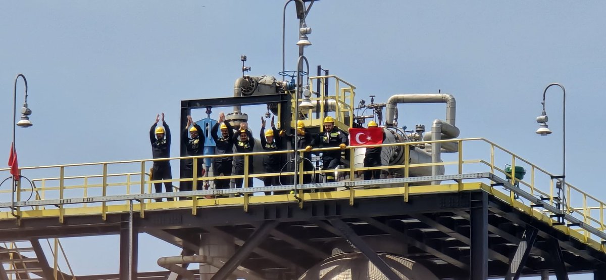 #tuprsiscisidireniyor