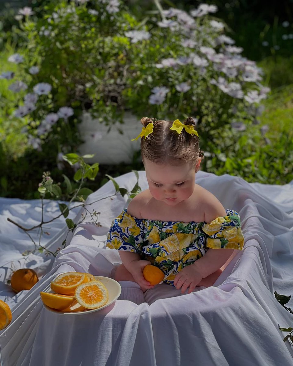ElijahElliotte's tweet photo. Lemons, lace, and little cheeks kissed by sunshine 🍋🌼
Baby style, but make it editorial.
Follow @elijahelliotte for the freshest picks under the sun ☀️
#ElijahElliotte
#TheUltimateBabyDestination
#ImaginativePlay
#KidsPlaytime
#GiftIdeasForKids
#CreativeToys 
#NurseryInspo https://t.co/611d5XM60a