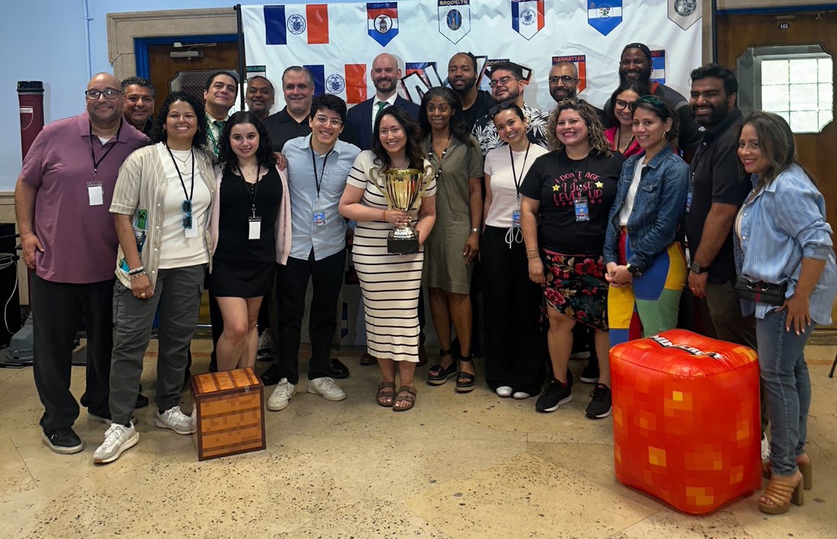Sean M. Arnold (@seanmarnold) on Twitter photo Here are some of the moments from The Bronx Borough finals of the <a href="/NYCSchools/">NYC Public Schools</a> Minecraft Challenge. The <a href="/DOEChancellor/">Chancellor Melissa Aviles-Ramos</a> was in the house and we crowned our Bronx champs who will face off against the other boroughs on May 31st! <a href="/PlayCraftLearn/">Minecraft Education</a> <a href="/MicrosoftEDU/">Microsoft Education</a> Here are some of the moments from The Bronx Borough finals of the <a href="/NYCSchools/">NYC Public Schools</a> Minecraft Challenge. The <a href="/DOEChancellor/">Chancellor Melissa Aviles-Ramos</a> was in the house and we crowned our Bronx champs who will face off against the other boroughs on May 31st! <a href="/PlayCraftLearn/">Minecraft Education</a> <a href="/MicrosoftEDU/">Microsoft Education</a>