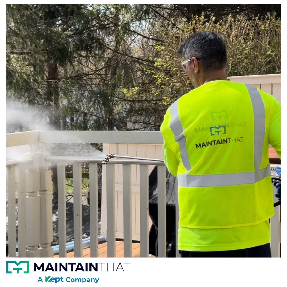 Did you know we now offer residential pressure washing in Tucson?

maintain-that.com/location/117/t…