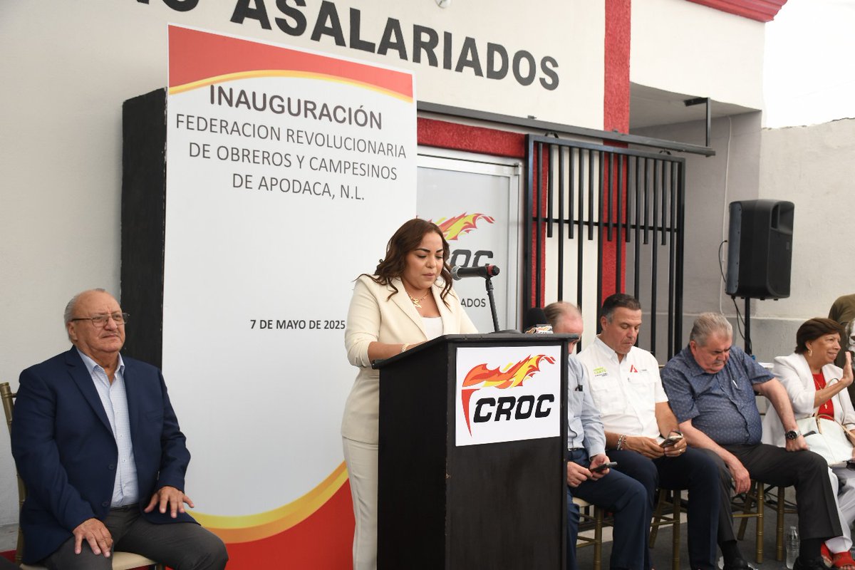 IsaiasGCroc's tweet photo. Toma de protesta al Consejo de Profesionistas y Técnicos del Estado de Nuevo León, son un grupo comprometido con el sindicalismo y el bienestar de las y los trabajadores que con su experiencia y profesionalismo, aportarán nuevos bríos y perspectivas innovadoras al sindicalismo. https://t.co/iT4ynByeHF