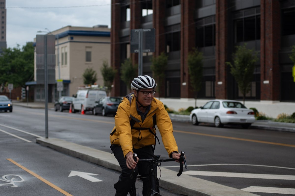 Choosing alternative modes of transportation like biking or walking not only reduces traffic congestion but also helps in improving air quality. Plan your route at GohioCommute.com #AQAW2025 #CleanAir #MiamiValley