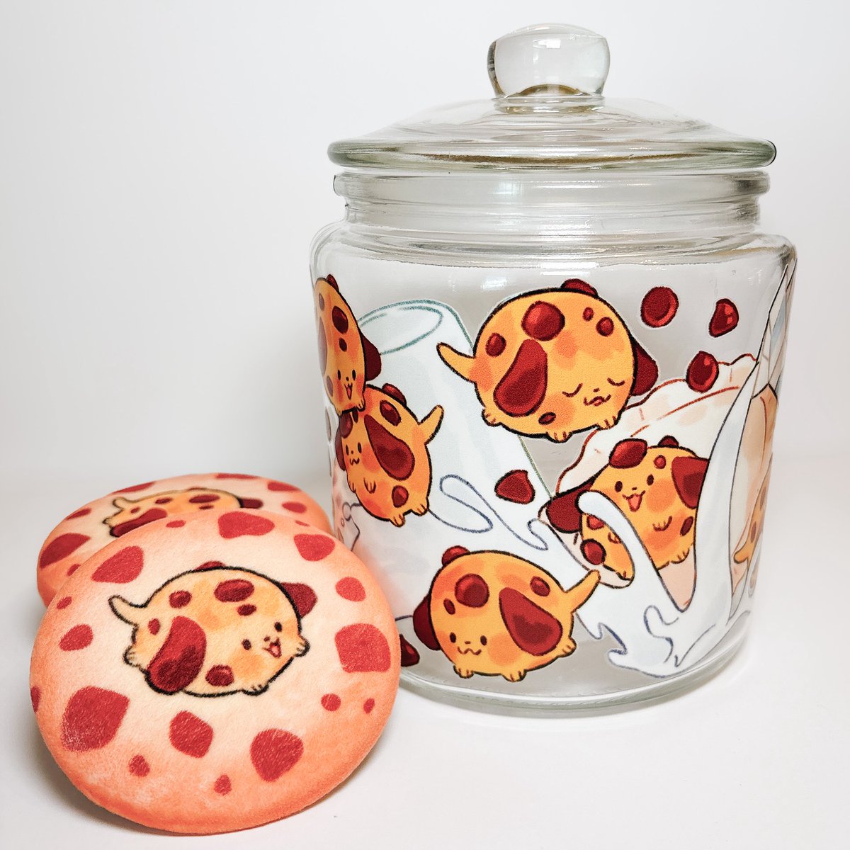 yumbrite's tweet image. Pinned post!

My next shop update will be 5/23! It’ll be veggie pup themed and I’ll have new stickers and a cup. 

The beary o’s cups are making a limited return too. Iykyk.👀