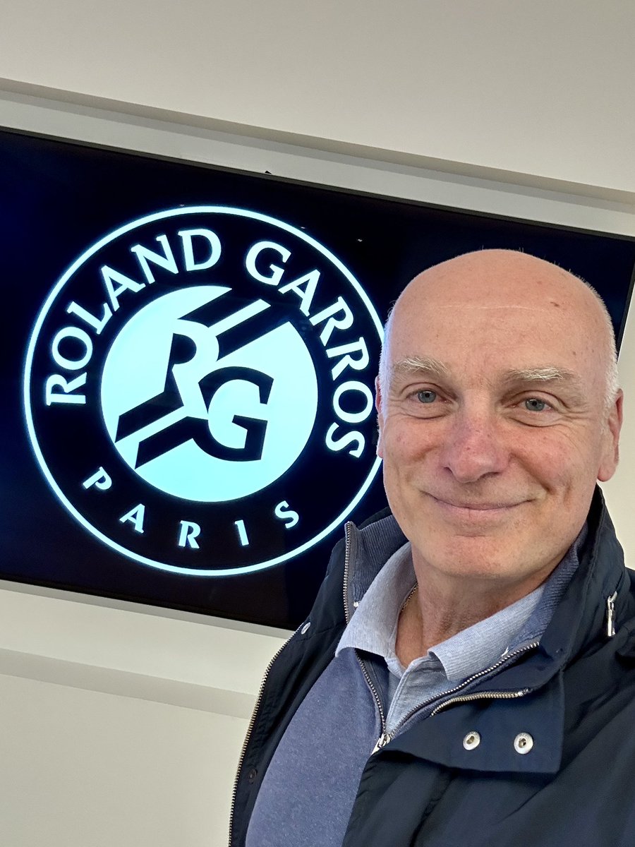 Association Du Sport et Plus (@dusportetplus) on Twitter photo Lundi dernier <a href="/dusportetplus/">Association Du Sport et Plus</a> était à <a href="/rolandgarros/">Roland-Garros</a> pour une réunion importante concernant notre programme #APA en Pédiatrie 🎾
Merci à Terre d’Impact, le fonds de dotation de la <a href="/FFTennis/">FFT</a>, pour son fidèle soutien 👍👍
<a href="/Sports_gouv/">Ministère des Sports 🇫🇷</a>
<a href="/Sante_Gouv/">Ministère de la Santé et de l'Accès aux soins</a>
<a href="/Asso_Gouv/">Associations_gouv</a>
#DSEP Lundi dernier <a href="/dusportetplus/">Association Du Sport et Plus</a> était à <a href="/rolandgarros/">Roland-Garros</a> pour une réunion importante concernant notre programme #APA en Pédiatrie 🎾
Merci à Terre d’Impact, le fonds de dotation de la <a href="/FFTennis/">FFT</a>, pour son fidèle soutien 👍👍
<a href="/Sports_gouv/">Ministère des Sports 🇫🇷</a>
<a href="/Sante_Gouv/">Ministère de la Santé et de l'Accès aux soins</a>
<a href="/Asso_Gouv/">Associations_gouv</a>
#DSEP