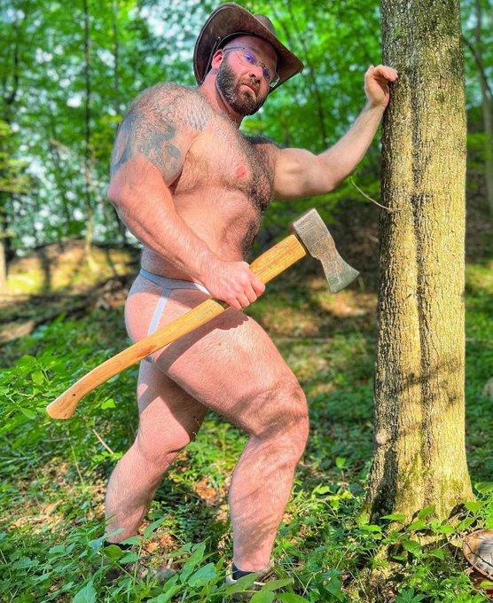 Watch hairy_musclebear's leaked NSFW photo on TwXstars