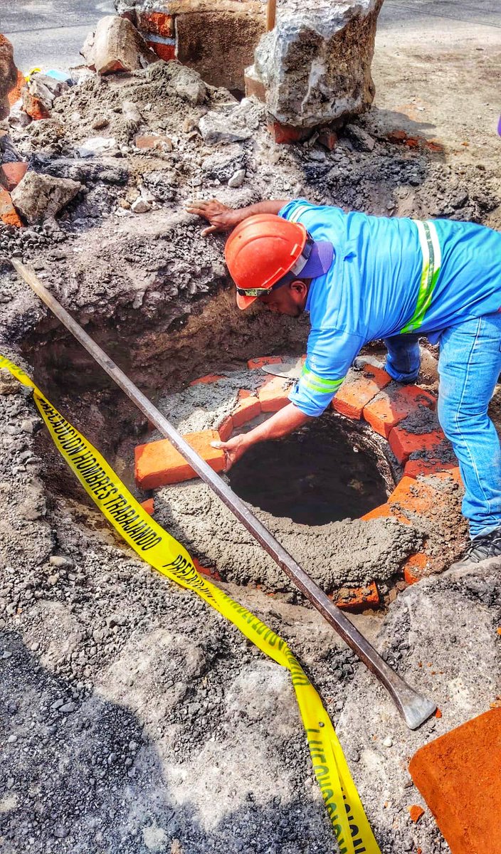 📍Instalación de tapadera completa a pozo en Morazán 2, distrito de Soyapango, San Salvador Este.