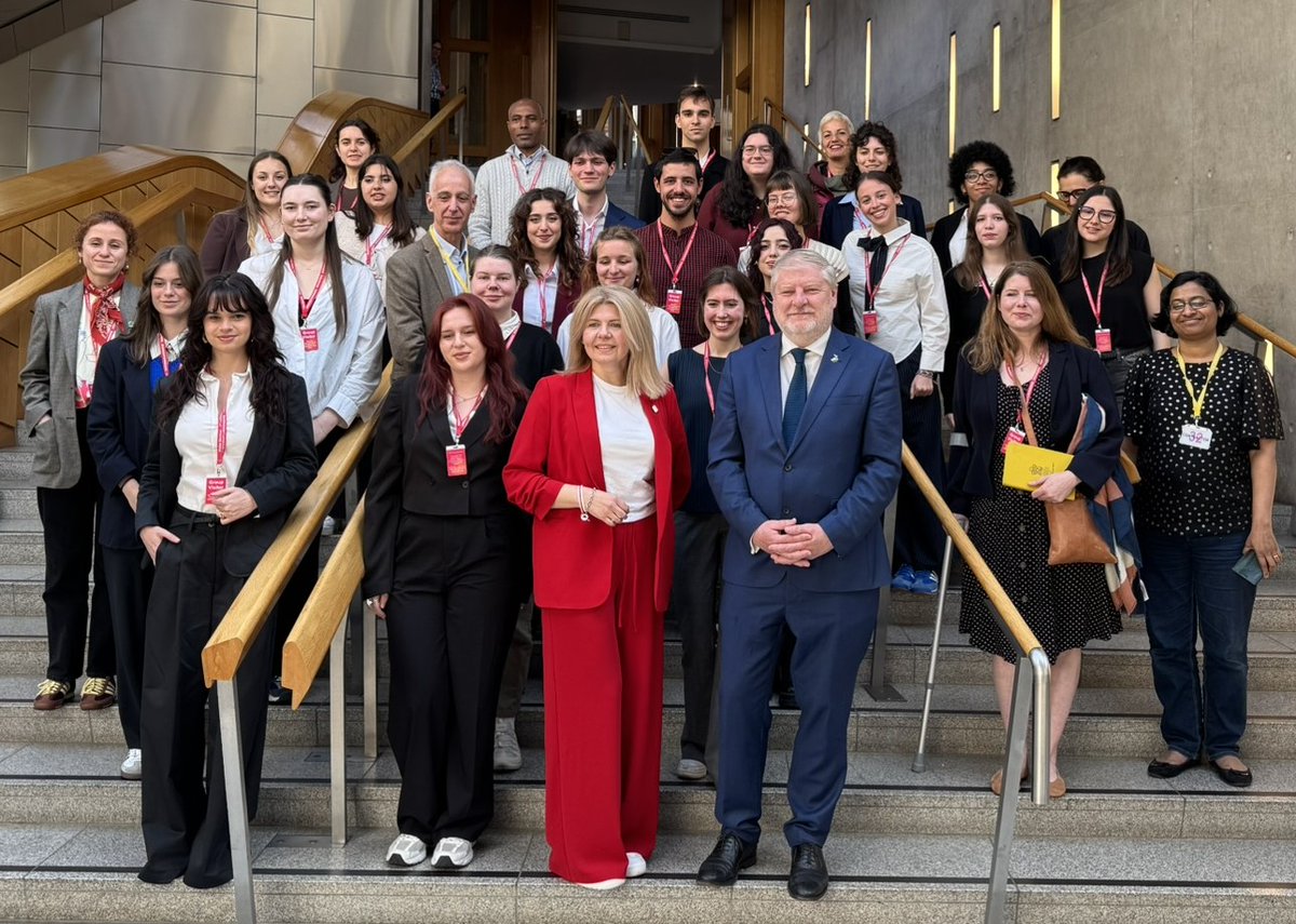 ScholarsAtRisk's tweet photo. Thank you to the many students, faculty, civic society leaders, and govt officials across Europe who joined the 2025 European #SARAdvocacyDays to advocate for the freedom of #wrongfullyimprisoned Marfa Rabkova and foster a community of cross-national #academicfreedom advocates! https://t.co/8zDIer7DLI