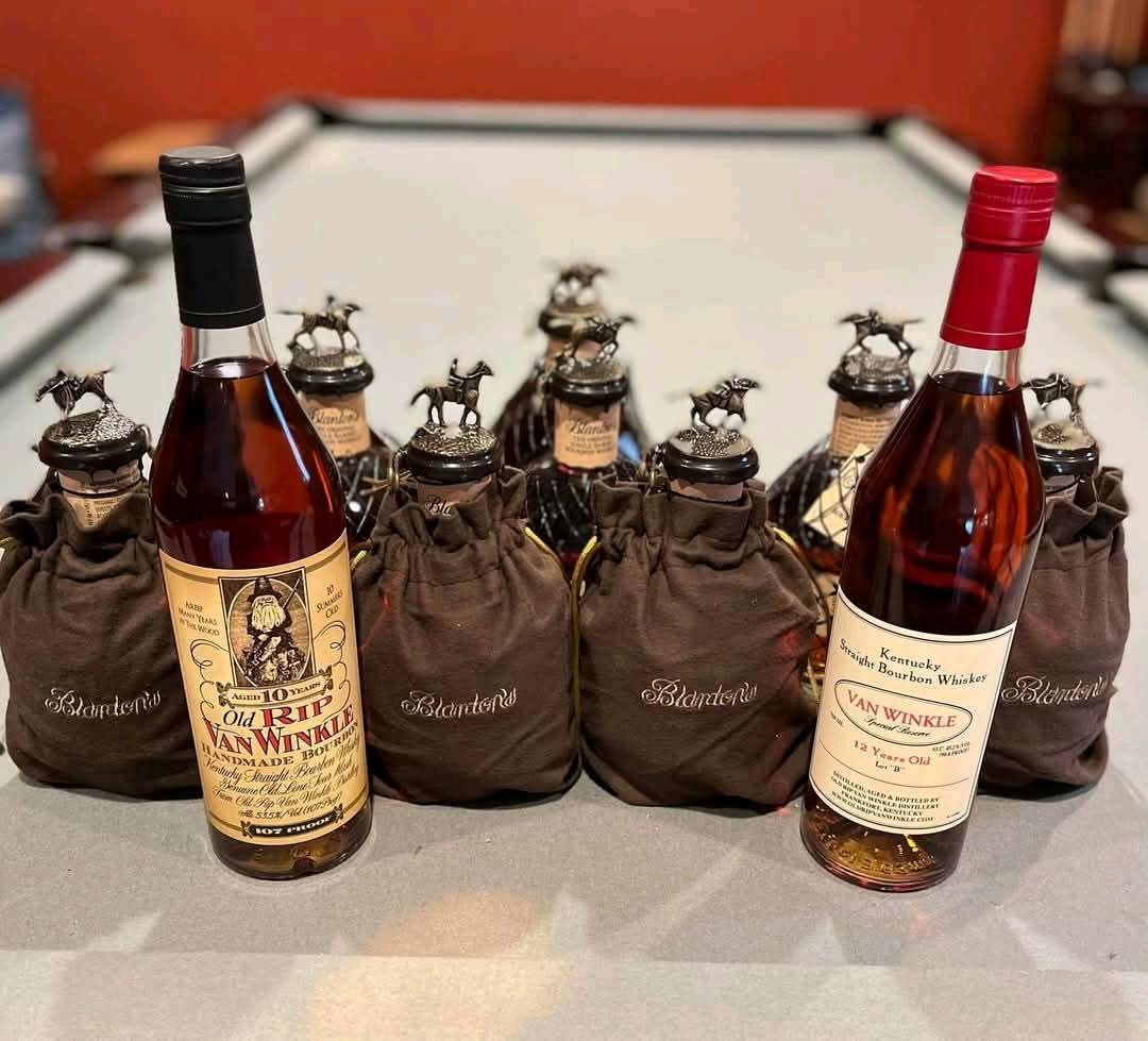 FS:

Full Blanton’s set of 8
B-L-A-N-T-O-N-S 
Dump Date: 8-31-21

Old RIP VAN WINKLE - 10 Year

VAN WINKLE - 12 Year, Lot B

ISO:

Blantons Set - 8️⃣0️⃣0️⃣

ORVW 10 Year - 5️⃣0️⃣0️⃣

PVW 12 Year Lot B - 7️⃣5️⃣0️⃣

Everything - 2️⃣0️⃣0️⃣0️⃣
No ♻️