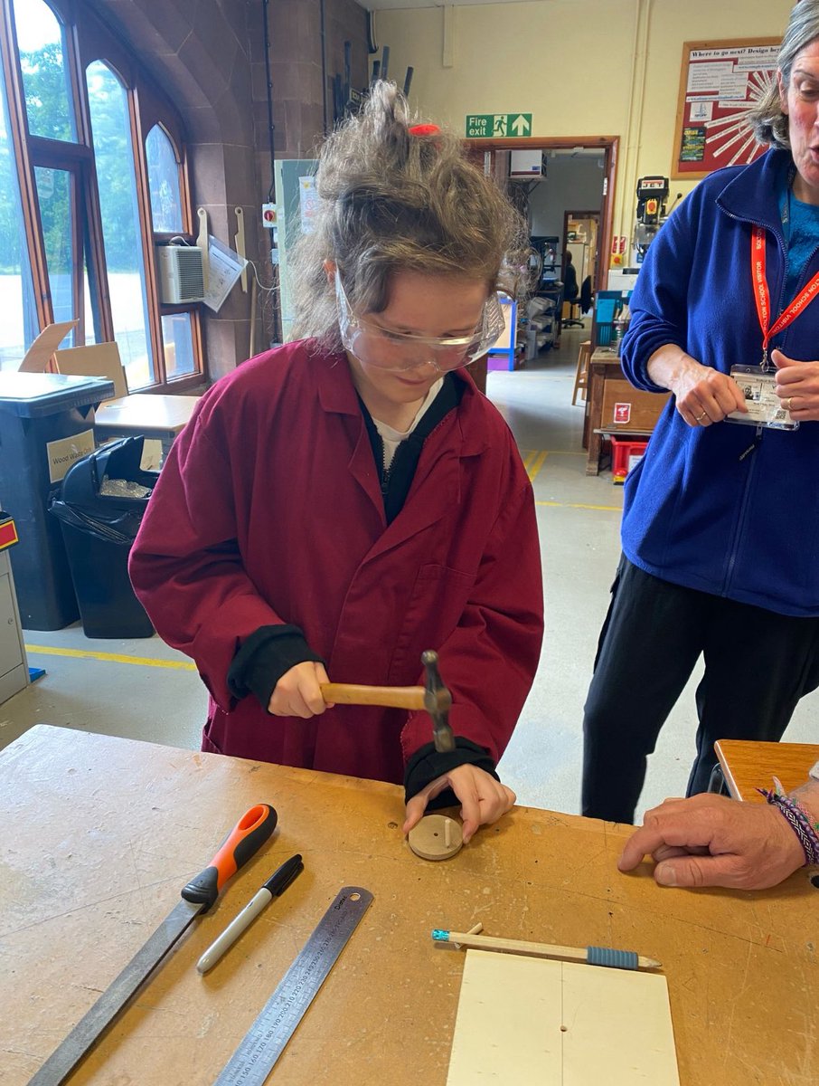 thomassonschool's tweet image. Group 3 pupils have started making their mechanical toy with @BoltonSch #DesignTechnology #ResistantMaterials