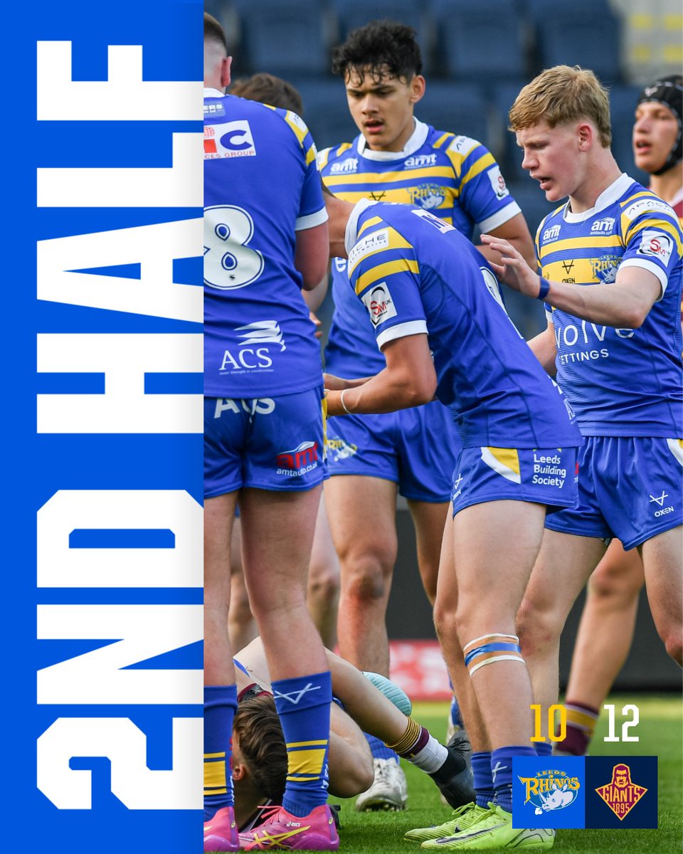 leedsrhinos's tweet photo. Rhinos 10 - 12 Giants
The visitors get us underway for the second half.
#LEEHUD #Scholarship https://t.co/rkFsF9gSSl