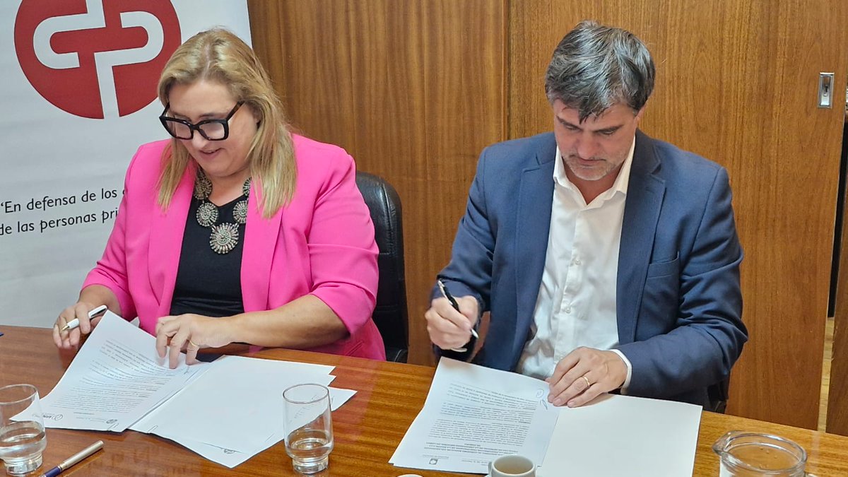 📄 La PPN y la <a href="/DerechoUNLZ/">Derecho UNLZ</a> firmaron un Convenio Marco de colaboración para promover la formación, la investigación y el intercambio académico.

🤝 Un acuerdo clave para fortalecer el trabajo conjunto en derechos humanos y temas penitenciarios.