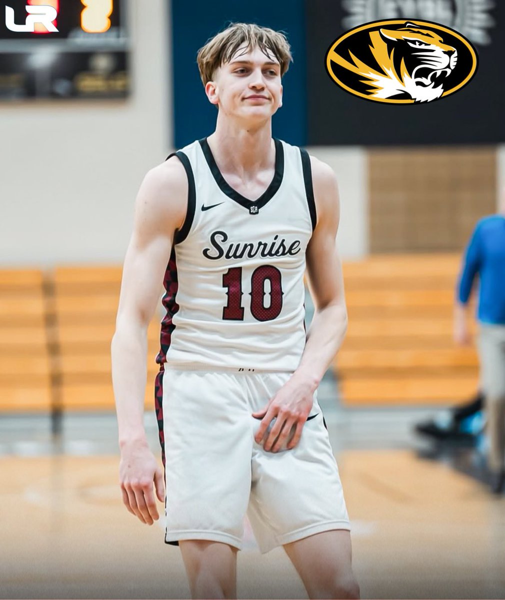 Sam Kayser (@247hshoops) on Twitter photo 2026 4⭐️ Aidan Chronister will take an official visit to Missouri on September 20th, he told <a href="/LeagueRDY/">League Ready</a>.
Chronister is a 6-8 wing with a beautiful 3pt shot. Can put the ball on the floor and attack the rack and is a switchable defender who guards multiple spots.
#49 in the 2026 4⭐️ Aidan Chronister will take an official visit to Missouri on September 20th, he told <a href="/LeagueRDY/">League Ready</a>.
Chronister is a 6-8 wing with a beautiful 3pt shot. Can put the ball on the floor and attack the rack and is a switchable defender who guards multiple spots.
#49 in the
