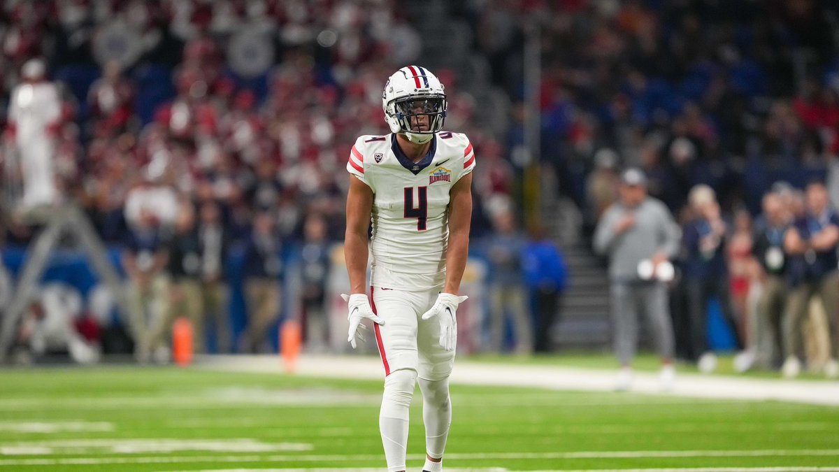 Amari “Huncho” Vickerson (@iam_amari99) on Twitter photo Beyond blessed to receive an offer from The University of Arizona <a href="/AllenTrieu/">Allen Trieu</a> <a href="/WRAB50/">William Blaylock</a> <a href="/Coach_Ware/">Brian Ware</a> <a href="/PrepRedzoneTX/">Prep Redzone Texas</a> <a href="/Rivals/">Rivals</a> <a href="/TFloss32/">Todd Glawson</a> <a href="/Marchen44/">On Da Marc Sports🏈</a> <a href="/GPowersScout/">Greg Powers 🏟️</a> Beyond blessed to receive an offer from The University of Arizona <a href="/AllenTrieu/">Allen Trieu</a> <a href="/WRAB50/">William Blaylock</a> <a href="/Coach_Ware/">Brian Ware</a> <a href="/PrepRedzoneTX/">Prep Redzone Texas</a> <a href="/Rivals/">Rivals</a> <a href="/TFloss32/">Todd Glawson</a> <a href="/Marchen44/">On Da Marc Sports🏈</a> <a href="/GPowersScout/">Greg Powers 🏟️</a>