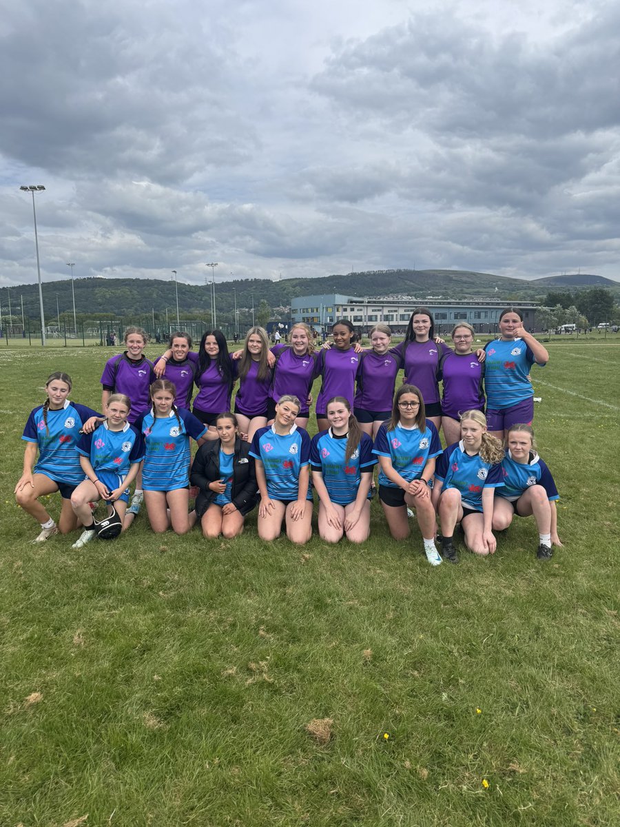 Fantastic day of 7’s for our U14 girls today🏉

In the last event for the girls this year, they played superbly against the very best in the Ospreys East and scored some tries of real quality🤝

It’s been a pleasure coaching this group all season, they’ve been different class🙌🏻