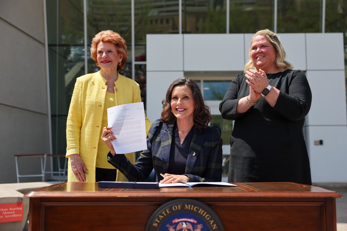 Governor Gretchen Whitmer tweet media