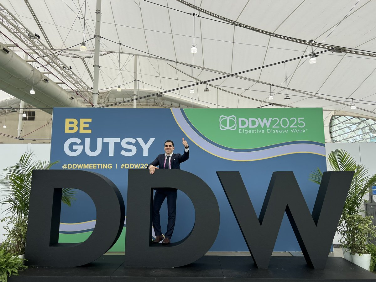 Honored to be a part of #DDW2025 and to learn from the leading minds in GI. Grateful for the guidance of mentors and inspired by the brilliant people I met. The future of GI looks bright! #GITwitter