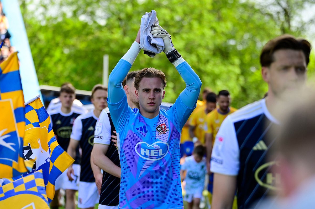JoeWhitworth_1's tweet image. Season done and what an incredible year it’s been with @OfficialECFC
Massive thank you to all of my teammates, the manager and his staff and finally all you incredible fans!
It has been an absolute honour to wear your badge and represent such a special club!
❤️🤍🖤