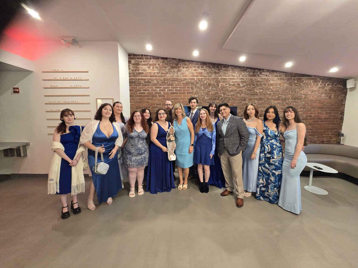 PaceDocs's tweet image. That’s a wrap on our SOLD OUT premiere of “Harmony of the Azores”!! We are so grateful to everyone that came out last night to watch at the Jacob Burns Film Center and thank you all so much. We look forward to our next premiere in the Azores on May 19th!