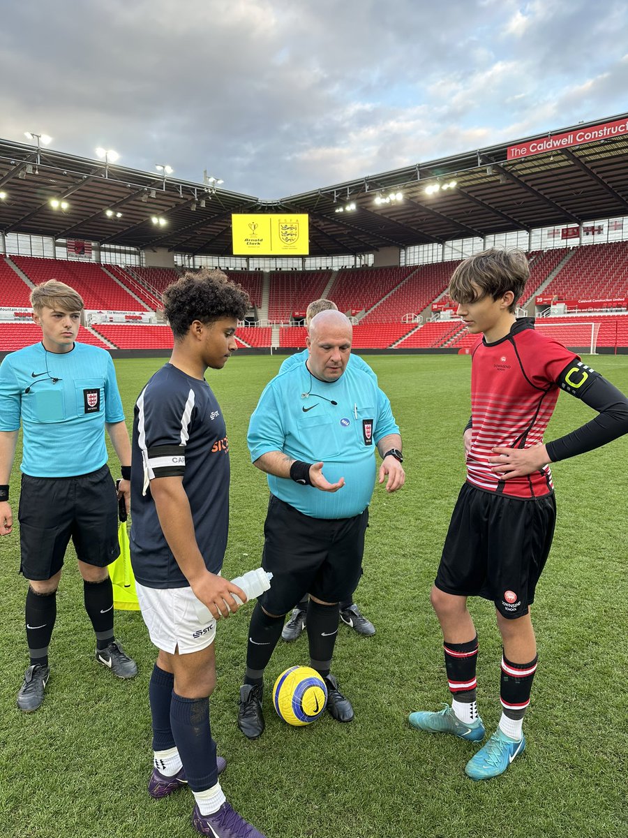 FULL-TIME
2-2

<a href="/ArnoldClark/">Arnold Clark</a> 🏆