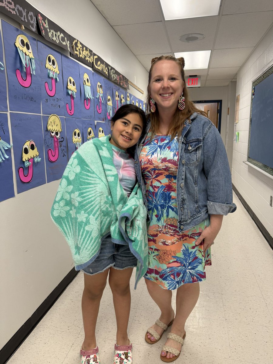 Alaina Bear tweet media