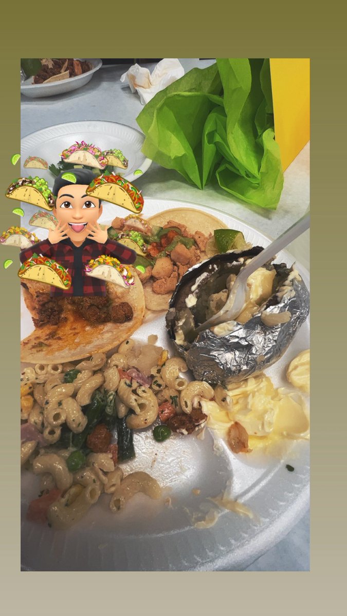 Thank you Luján Chavez for the tacos!
🌮🌮🌮
<a href="/LChavez_ES/">Brenda Mills</a>
