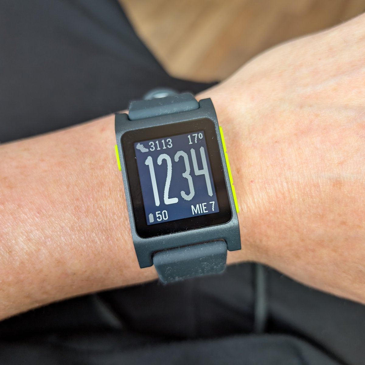 dp_faces's tweet image. New watchface Tall running on b&amp;amp;w Pebble 2, also fully compatible with the upcoming new watch Pebble Core 2 Duo!

apps.rebble.io/en_US/applicat…

#pebble #repebble #core2duo