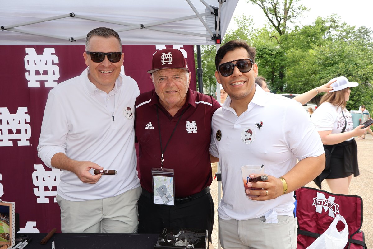 Coach Ron Polk tweet media