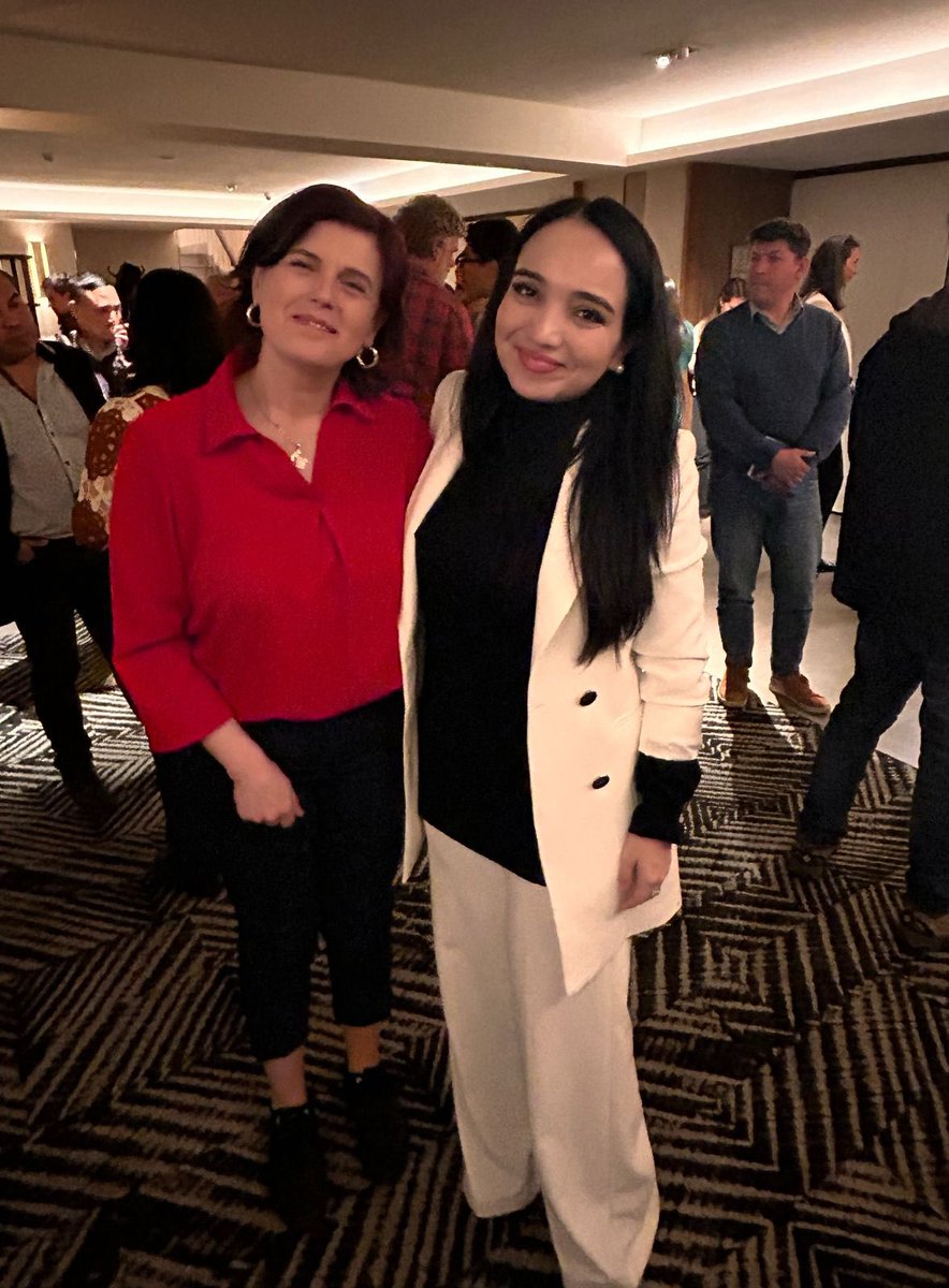 🌱 Dominique Viera, presidenta de APRIMIN, participó como charlista en el evento “Asesoría Técnica para Proveedores de la Cadena de Valor del H2V en la Región de Magallanes”, organizado por Corfo junto al Gobierno Regional de Magallanes y de la Antártica Chilena, en el Cabo de