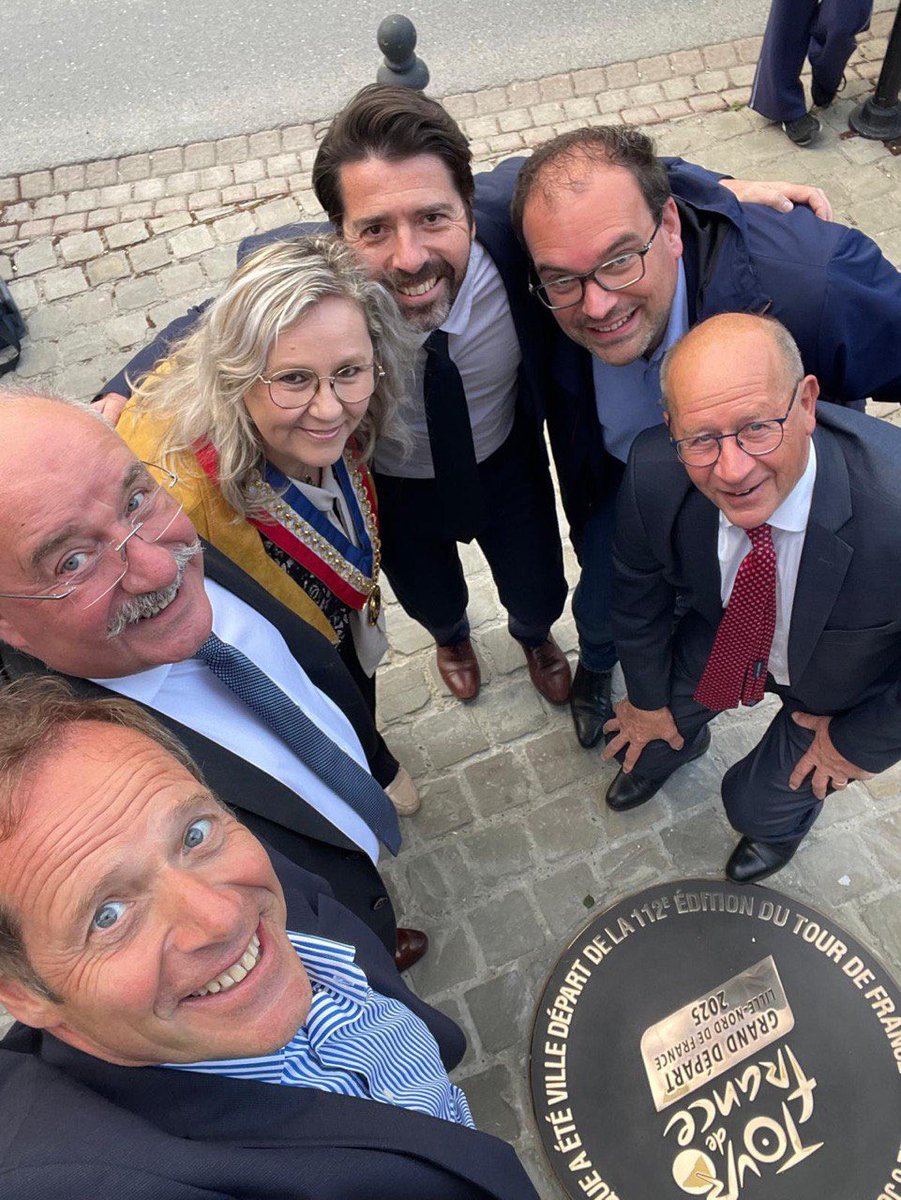 christianpoiret's tweet photo. Aujourd’hui c’est le J-59 du Grand Départ du Tour de France le samedi 5 juillet ! 

Nous sommes réunis ce soir autour de Christian Prudhomme, directeur du Tour, dans la ville départ de la deuxième étape, Lauwin-Planque, pour célébrer cet événement historique pour le #Nord ! 

Il y a une histoire derrière Le Tour de France à Lauwin-Planque : il y a 16 ans, je proposais à Christian Prudhomme, venu à Lauwin-Planque pour les 4 jours de Dunkerque, d’accueillir le Tour de France. Ce sera le 6 juillet prochain !

#TourDeFrance2025