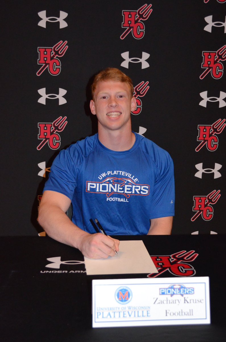 HCRedDevilFB's tweet image. Congratulations to our Red Devils on continuing their playing careers at the next level! We are very proud of you! #OnceaRedDevilAlwaysaRedDevil