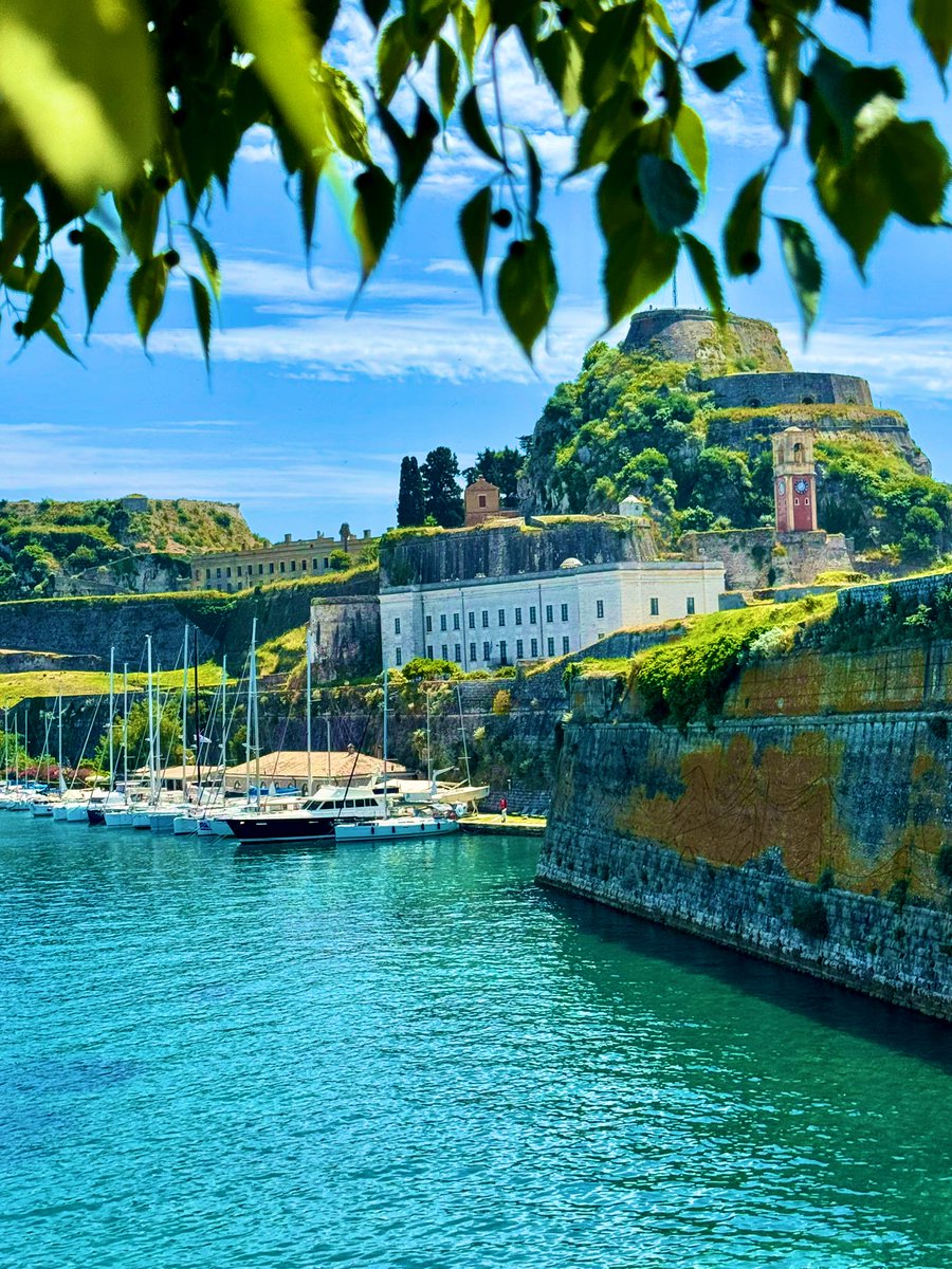 marijapeii's tweet photo. Corfu, Greece 

#corfu #greece #corfuisland #travel #kerkyra #summer #corfugreece #greekislands #sea #island #korfu #corfutown #ionianislands #holiday #beach #visitgreece #visitcorfu #vacation #corfuoldtown #travelphotography https://t.co/N3r7x8TIqP
