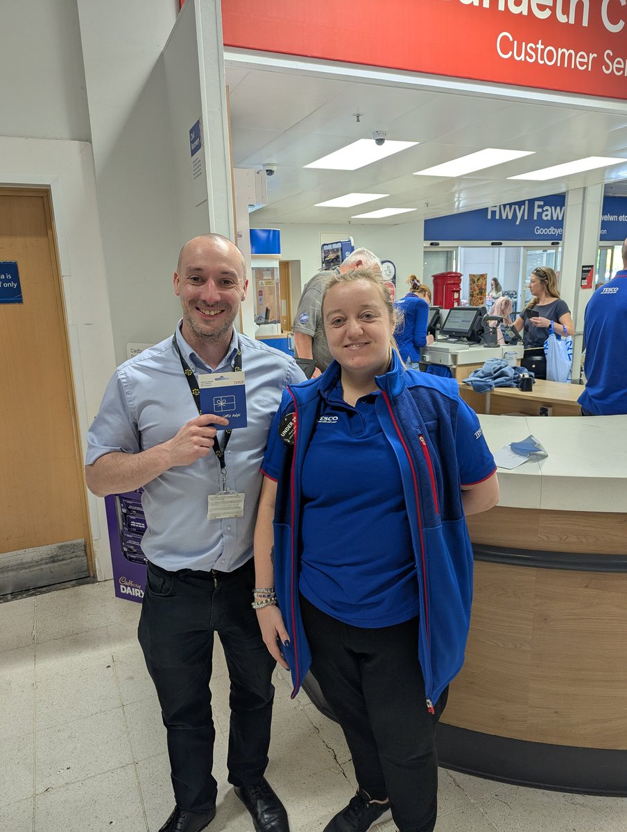 Big thanks to <a href="/CardiffExtra/">TescoWesternAvenue</a> for their support for our Street Party tomorrow it's really appreciated! #communityspirit