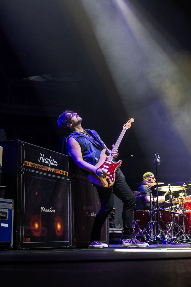 SWOMP (@swomp_ca) on Twitter photo Bachman-Turner Overdrive perform at <a href="/canadalifeplace/">Canada Life Place</a> in #London, with special guests <a href="/AprilWineBand/">April Wine</a> and #Headpins 😎🤘‼️
More photos from KST Photos on <a href="/SWOMP_CA/">SWOMP</a>, here: swomp.ca/2025/05/07/bac… <a href="/RandysVinylTap/">Randy Bachman</a> Bachman-Turner Overdrive perform at <a href="/canadalifeplace/">Canada Life Place</a> in #London, with special guests <a href="/AprilWineBand/">April Wine</a> and #Headpins 😎🤘‼️
More photos from KST Photos on <a href="/SWOMP_CA/">SWOMP</a>, here: swomp.ca/2025/05/07/bac… <a href="/RandysVinylTap/">Randy Bachman</a>