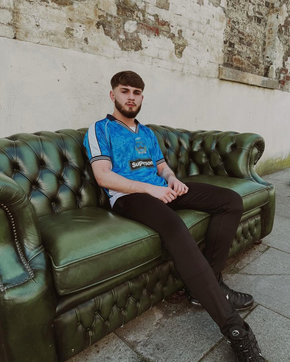 Bold, nostalgic, and unmistakably Mancunian, this jersey captures the spirit of the ’90s Britpop revolution — a must-have for fans who believe legends never fade. 
For ordering details email: manchester@fusedsport.co.uk