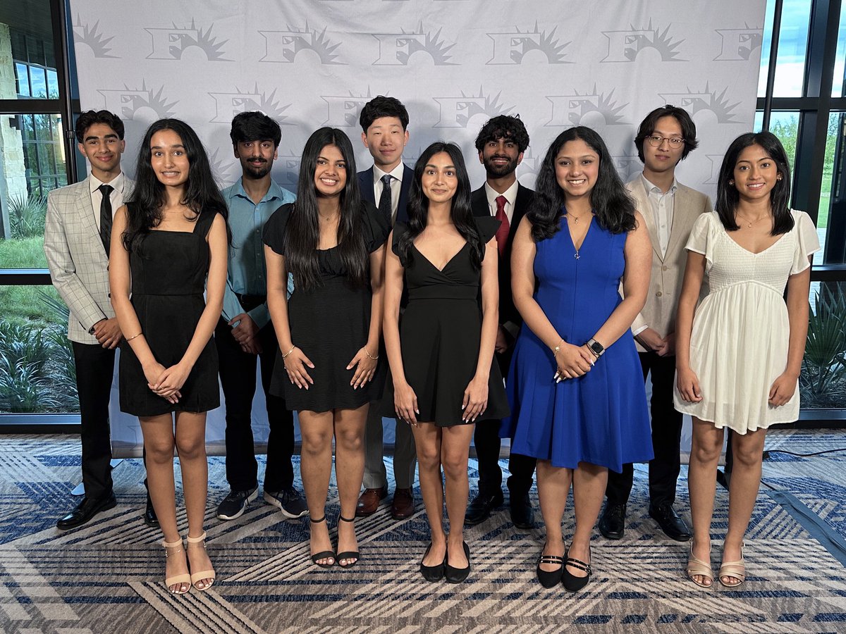 Congratulations to our Top 10 academic students! 🌟 Your hard work, dedication, and brilliance shine. We are all so proud of your amazing achievements!#BeAMaverick