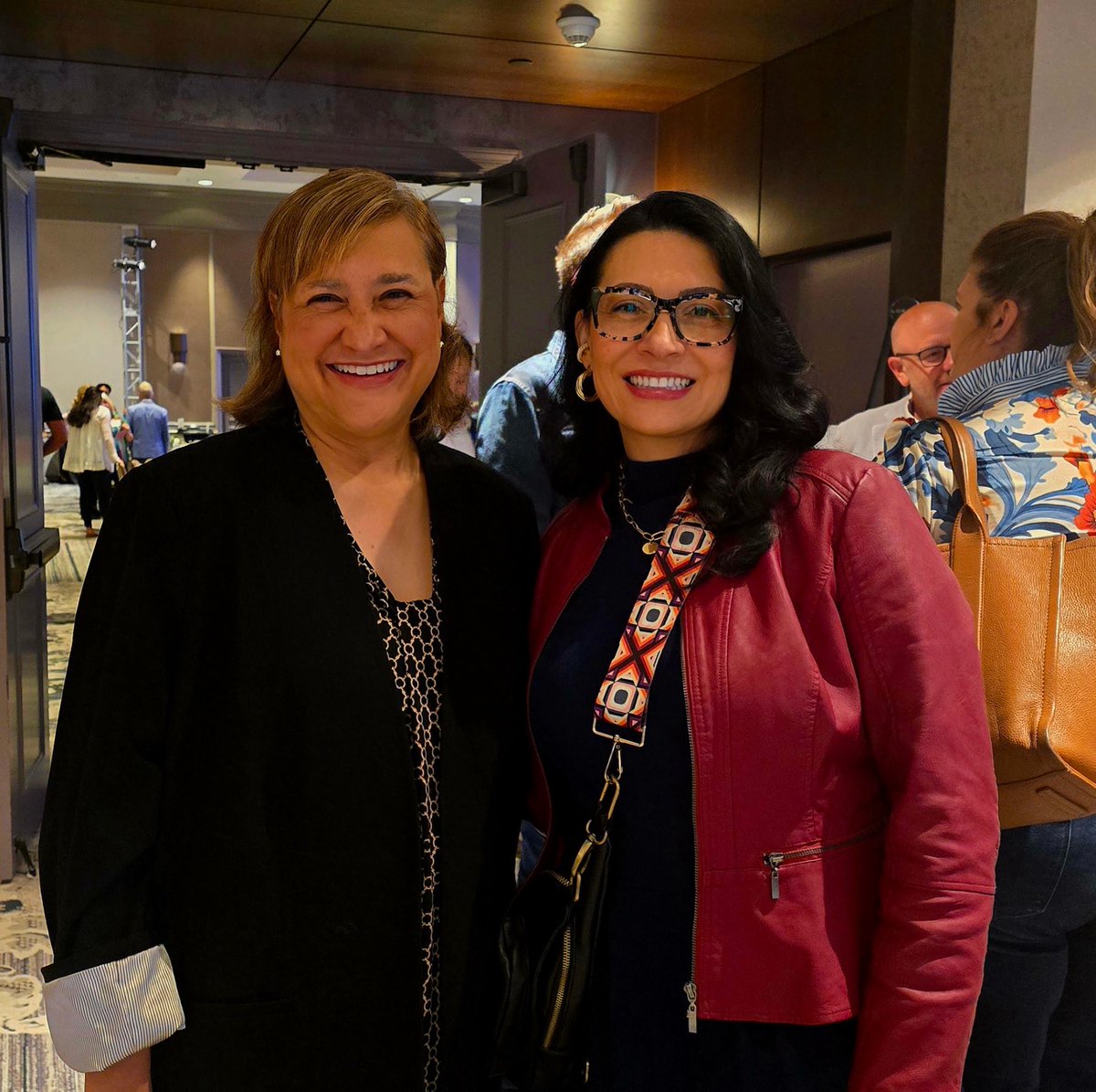 escobarforjudge's tweet image. Grateful to have been invited to the Soles4Souls breakfast this morning, where they debuted the inspiring re:Purpose podcast and a powerful new book by Buddy Teaster. A morning full of purpose, impact, and connection!