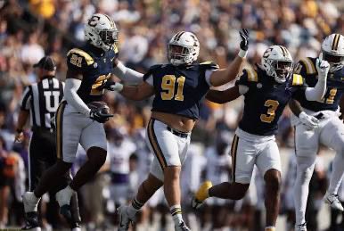 #AGTG Blessed to receive an offer from <a href="/ETSUFootball/">ETSU Football</a>. <a href="/Coach_heals/">Will Healy</a> <a href="/PRTYNTHABAKFLD/">Jamere Hogue</a> 

<a href="/NPCoachJeff/">Jeff@nationalpreps.com</a> <a href="/TrenchesElite/">Trenches Elite OL/DL Training</a> <a href="/DonCallahanIC/">Don Callahan</a> <a href="/BCrawford247/">Brad Crawford</a> <a href="/RivalsFriedman/">Adam Friedman</a> <a href="/MohrRecruiting/">Brian Mohr</a> <a href="/StilesOnSports/">Chris Stiles</a>