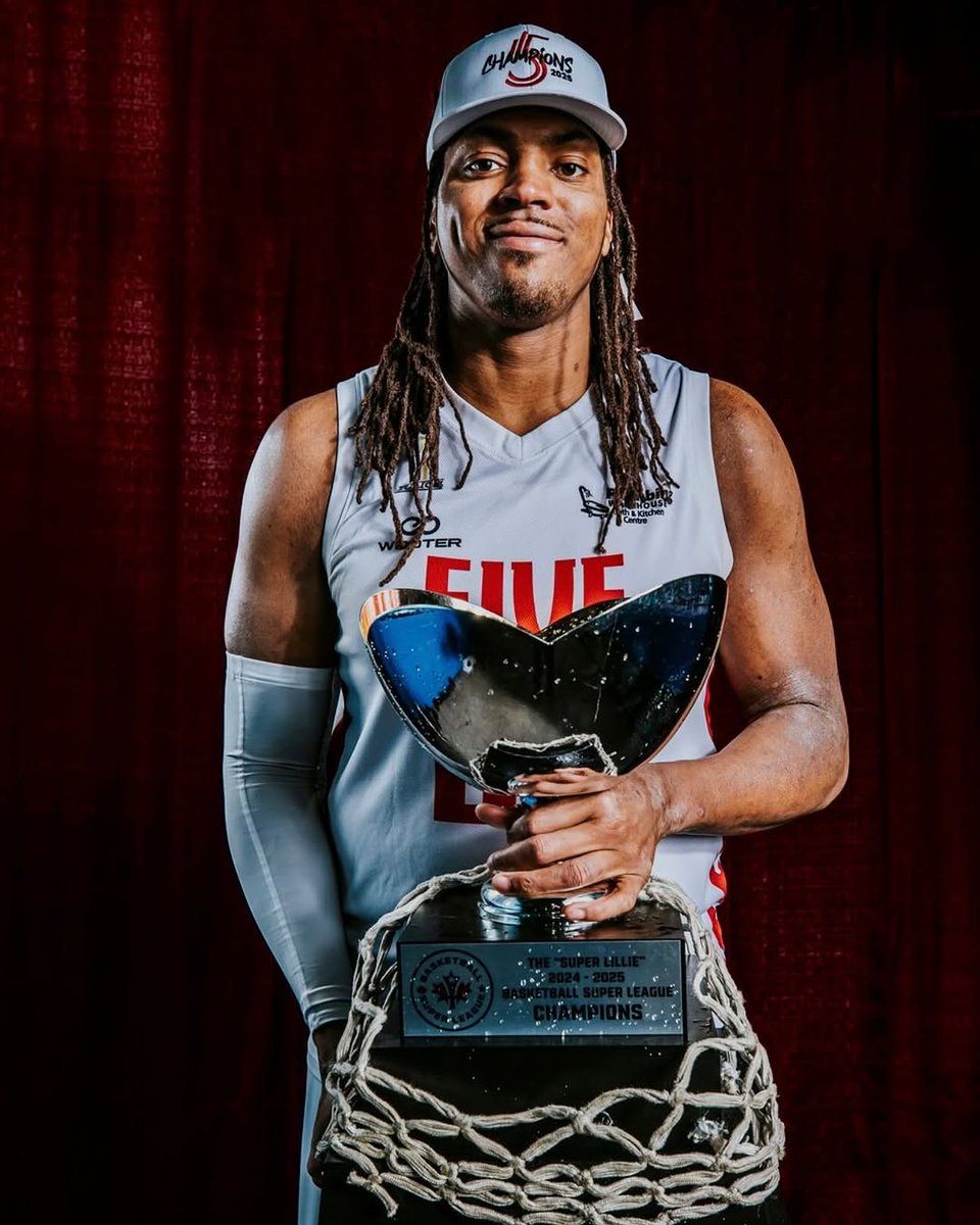 K-State Men's Basketball (@kstatembb) on Twitter photo Alum Stephen Hurt won TWO international champions with TWO different teams within a five month span ๐คฏ
โ
MBL (Major Basketball League Malaysia) champion with <a href="/OfficialJohor/">JOHORSouthernTigers</a>
โ
<a href="/BSL_TBL/">Basketball Super League</a> champion with <a href="/TheSudburyFive/">The Sudbury Five</a>
Congrats <a href="/FreeBucket41/">Stephen Hurt</a>! Alum Stephen Hurt won TWO international champions with TWO different teams within a five month span ๐คฏ
โ
MBL (Major Basketball League Malaysia) champion with <a href="/OfficialJohor/">JOHORSouthernTigers</a>
โ
<a href="/BSL_TBL/">Basketball Super League</a> champion with <a href="/TheSudburyFive/">The Sudbury Five</a>
Congrats <a href="/FreeBucket41/">Stephen Hurt</a>!