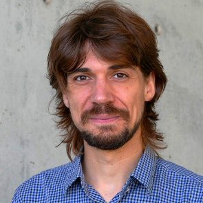 📣 𝐂𝐨𝐦 𝐬𝐞𝐫𝐚̀ 𝐥’𝐢𝐦𝐩𝐚𝐜𝐭𝐞 𝐝𝐞 𝐥𝐚 𝐛𝐢𝐨𝐥𝐨𝐠𝐢𝐚 𝐬𝐢𝐧𝐭𝐞̀𝐭𝐢𝐜𝐚 𝐞𝐧 𝐥𝐚 𝐬𝐚𝐥𝐮𝐭 𝐡𝐮𝐦𝐚𝐧𝐚 𝐢 𝐝𝐞𝐥 𝐩𝐥𝐚𝐧𝐞𝐭𝐚?
📆 8 de maig (demà!)
⏰ 19:30
📍Casa de Cultura de Girona (<a href="/casadeculturagi/">Casa Cultura Girona</a>) 
👤 Marc Güell (<a href="/marcguellc/">Marc Güell</a>) 
👉 tuit.cat/ByM7q