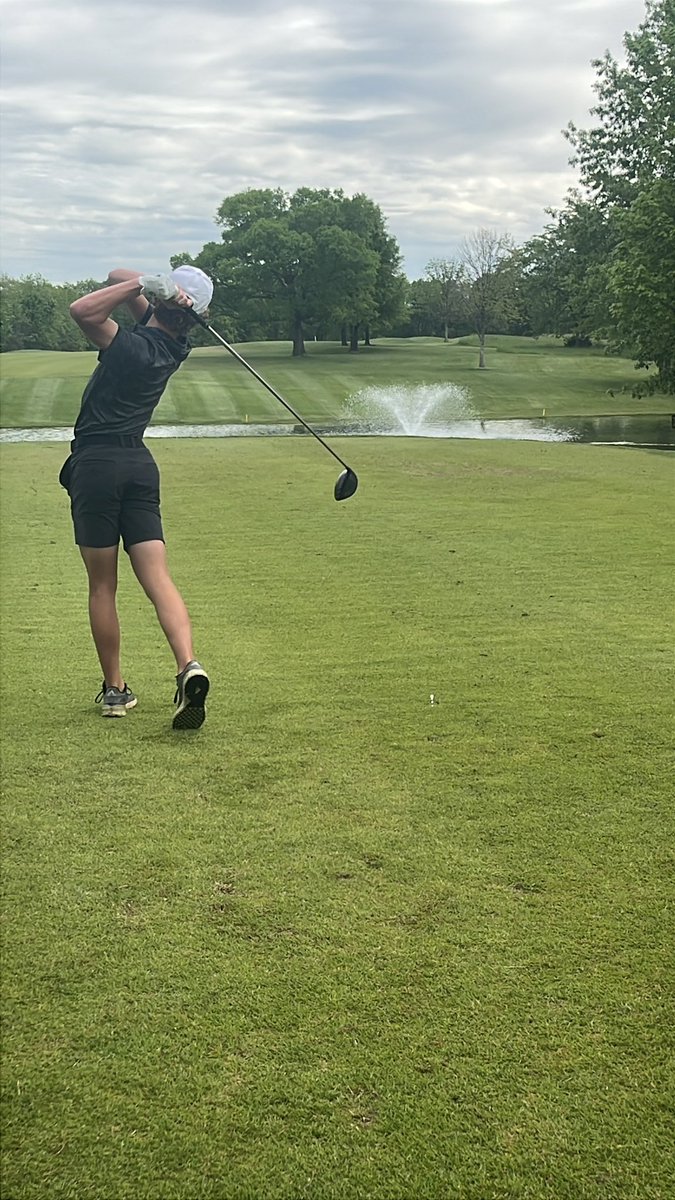 fzeactivities's tweet photo. Congrats to our Lions Tyson Miller, Luke Skinner, and Nick Lubiewski on earning a trip to state golf in Bolivar! All our Lions competed so well and we were just strokes away from qualifying as a team. Great season and good luck at state! https://t.co/etCOduBGek