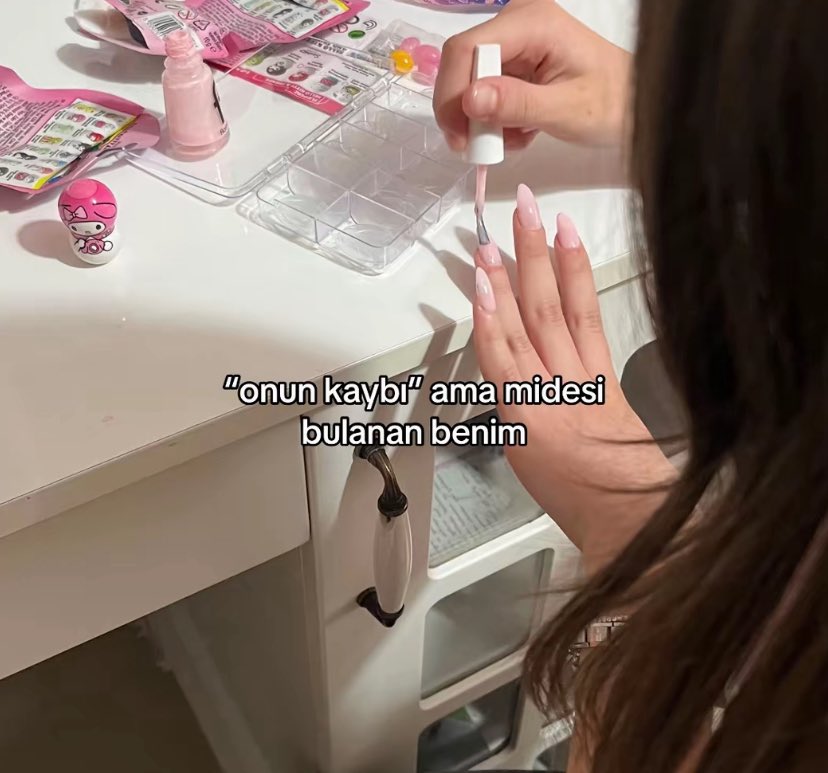 Alya (@alyareckles) on Twitter photo 