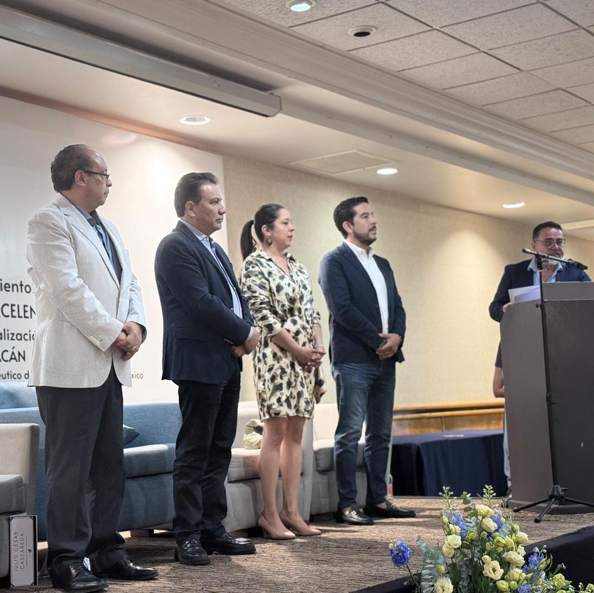 Realiza <a href="/Sectur_Mich/">SECTUR Michoacán</a> la entrega de reconocimientos a profesionales turísticos que tomaron la Profesionalización de MEET iN Michoacán la industria de Reuniones de @COMIR_y Propedéutico del CCG de <a href="/PCO_MM/">PCO MM</a> 
#Morelia #Michoacán #Turismo #MICE