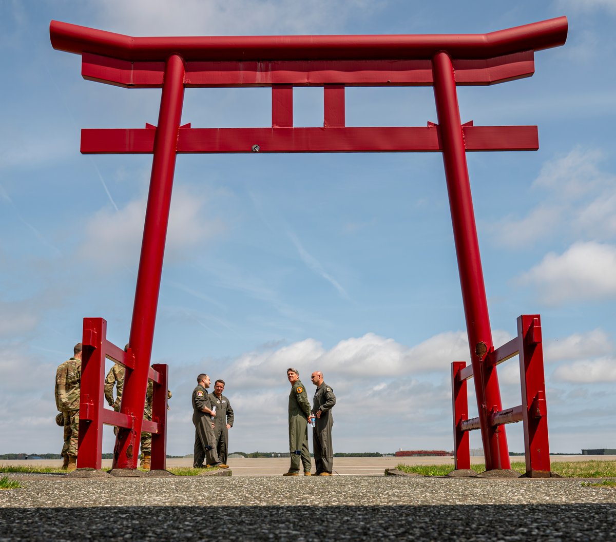 U.S. Indo-Pacific Command (@indopacom) on Twitter photo 📍 🇯🇵: @pacaf leadership from the <a href="/KunsanAirBase/">8th Fighter Wing — Wolf Pack</a> meets with <a href="/JASDF_PAO_ENG/">Japan Air Self-Defense Force</a> to better understand Bomber Task Force operations, enhance interoperability, and emphasize U.S. commitment. 📍 🇯🇵: @pacaf leadership from the <a href="/KunsanAirBase/">8th Fighter Wing — Wolf Pack</a> meets with <a href="/JASDF_PAO_ENG/">Japan Air Self-Defense Force</a> to better understand Bomber Task Force operations, enhance interoperability, and emphasize U.S. commitment.