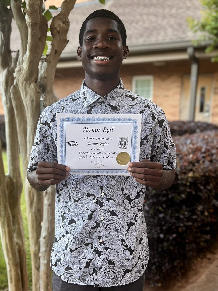 Skylar Hamilton, QB (@sky_ham03) on Twitter photo Made the Honor Roll taking Dual Enrollment CORE and Honors classes‼️ GPA going 🆙 #3sportStudentAthlete 💙🦅💛
<a href="/LCSWarEaglesFB/">LCS War Eagles</a>
<a href="/Alex_Mortensen_/">Alex Mortensen</a> <a href="/coachChipR/">Chip Russell</a> <a href="/Coachcrist1/">Brian Crist</a> <a href="/CoachPrioleauVT/">Pierson Prioleau</a> <a href="/coachj_lepak/">Jeff LePak</a> <a href="/BoRevell/">Bo Revell</a> <a href="/Coachtimbeck/">Tim Beck</a> <a href="/CoachAltman/">Garrett Altman</a> <a href="/Ereed26/">Effrem Reed</a> <a href="/RWi11iams/">Ryan Williams</a> <a href="/huejack10/">Hue Jackson</a> Made the Honor Roll taking Dual Enrollment CORE and Honors classes‼️ GPA going 🆙 #3sportStudentAthlete 💙🦅💛
<a href="/LCSWarEaglesFB/">LCS War Eagles</a>
<a href="/Alex_Mortensen_/">Alex Mortensen</a> <a href="/coachChipR/">Chip Russell</a> <a href="/Coachcrist1/">Brian Crist</a> <a href="/CoachPrioleauVT/">Pierson Prioleau</a> <a href="/coachj_lepak/">Jeff LePak</a> <a href="/BoRevell/">Bo Revell</a> <a href="/Coachtimbeck/">Tim Beck</a> <a href="/CoachAltman/">Garrett Altman</a> <a href="/Ereed26/">Effrem Reed</a> <a href="/RWi11iams/">Ryan Williams</a> <a href="/huejack10/">Hue Jackson</a>