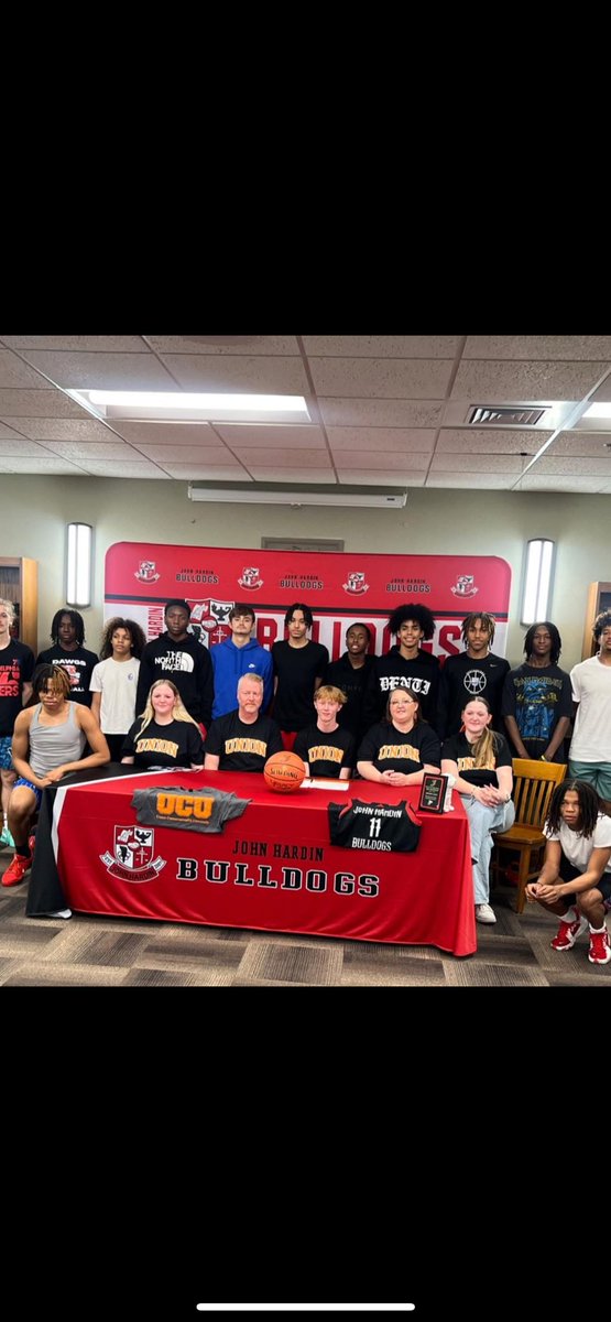 Chuck Casey (knox all stars) (@chuck_casey2) on Twitter photo Blessed beyond measure. Thank you for the friends, family, coaches and teammates that came out today to witness the newest member of the Union Men’s Basketball Team sign his Letter to play ball for the Bulldogs.
<a href="/Coach_Breezy5/">Coach Bryant</a> <a href="/Damien77504/">Jett504</a> <a href="/JHHSbballDAWGS/">JOHN HARDIN🏀</a> <a href="/Rod_Two/">Rodney Haddix</a> Blessed beyond measure. Thank you for the friends, family, coaches and teammates that came out today to witness the newest member of the Union Men’s Basketball Team sign his Letter to play ball for the Bulldogs.
<a href="/Coach_Breezy5/">Coach Bryant</a> <a href="/Damien77504/">Jett504</a> <a href="/JHHSbballDAWGS/">JOHN HARDIN🏀</a> <a href="/Rod_Two/">Rodney Haddix</a>