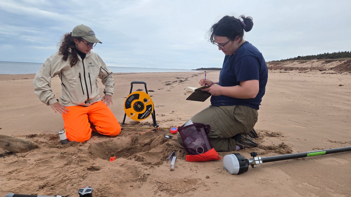 DalHydro's tweet image. New coastal groundwater field program launched this week in PEI National Park with new MASc student Martina and NSERC USRA summer student Abigail