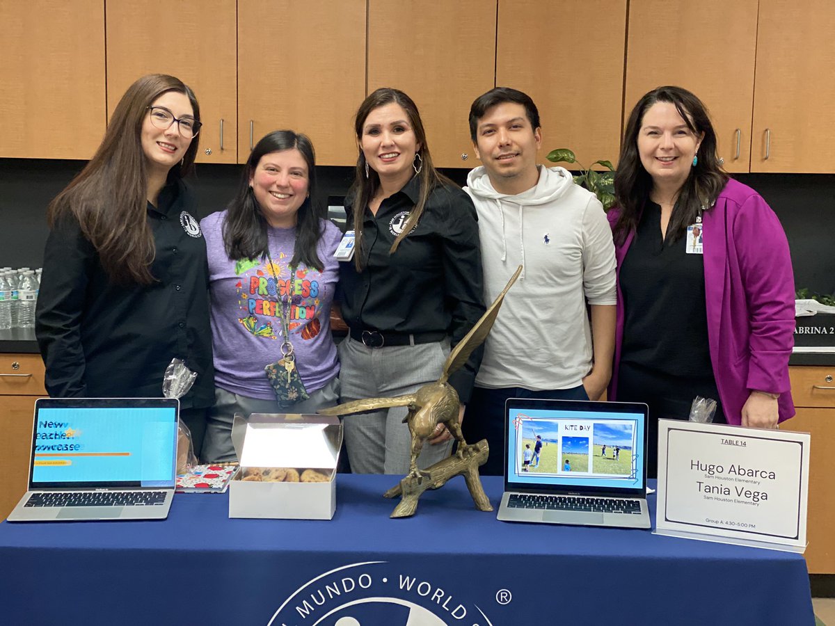 Today we got the pleasure to celebrate our new teachers at our New Teacher Showcase.